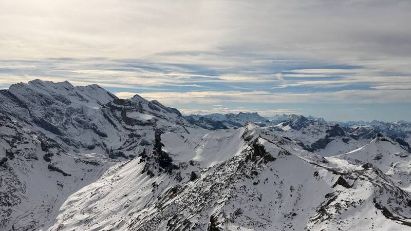 Šveitsi liustik paljastas 1992. aastast kadunud alpinistide säilmed