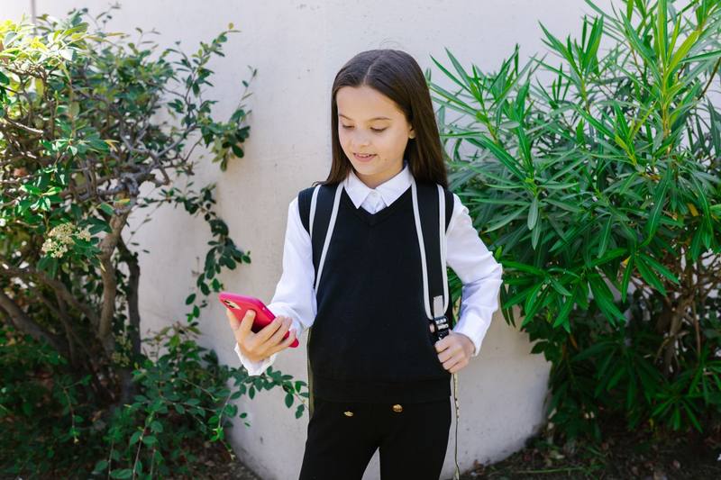 Poland bans smartphones in schools and kindergartens