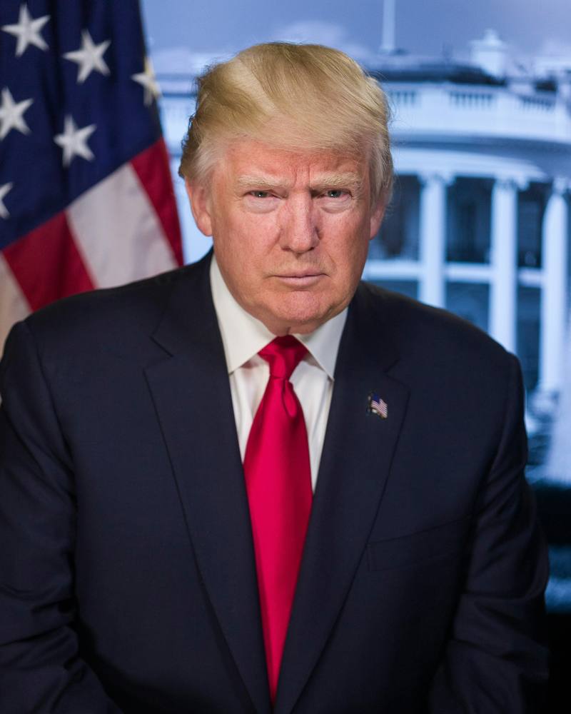 Trump reklaamib rahva toetust Iraani rahuleppele, mis on ammu kokku varisenud